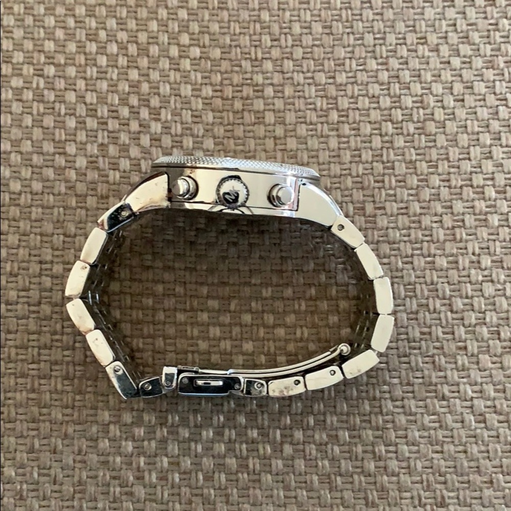 Michael Kors Silver Watch (with pearl face) - Picture 5 of 5
